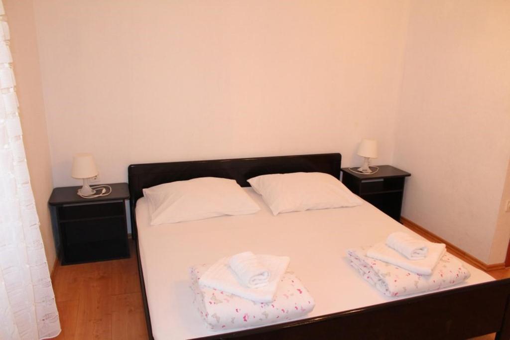 Apartment Davorka Primosten Bagian luar foto